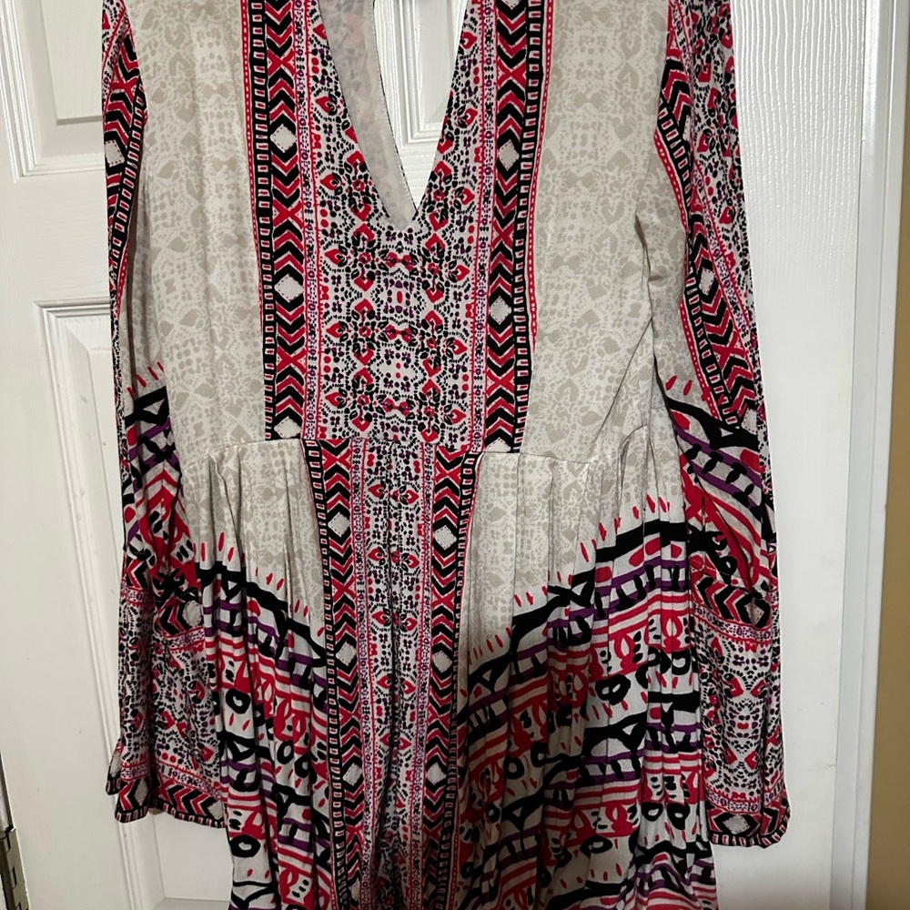 Free People Black and Cream Bishop Sleeve V-Neck dress